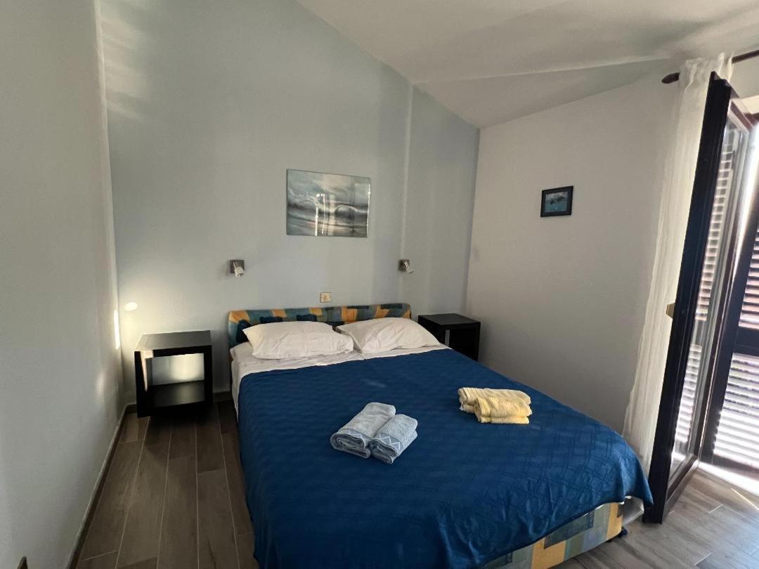 Draga Rooms Njivice Exterior foto